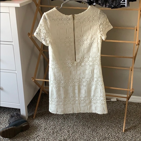 Lulus lace shift dress - Picture 2 of 3